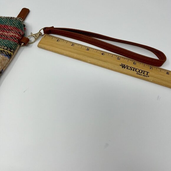 LIB New York Plaid  Wristlet Tan/Red/Green/ - Picture 10 of 12